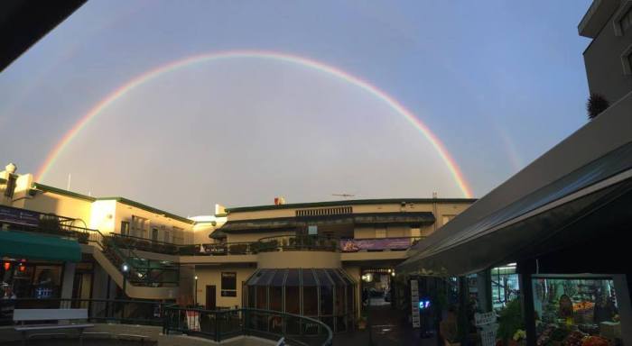 Sydney Residents Enjoy Rare Double Rainbow Shining Above The City (17 pics)