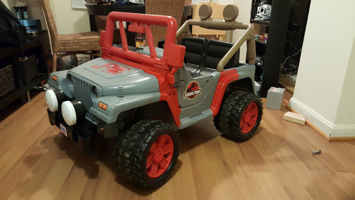 Barbie Jeep Gets Converted Into A Jeep From Jurassic Park (24 pics)