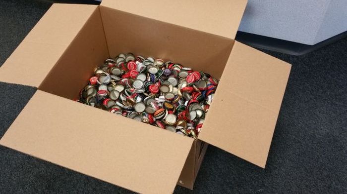Dedicated Fan Wants To Use 7 Years Worth of Bottle Caps To Pay For Fallout 4 (5 pics)