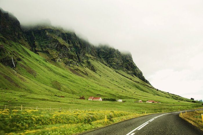 These Photos Of Iceland Show That It's One Of Nature's Many Miracles (34 pics)