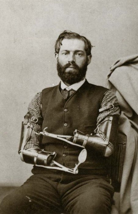 Fascinating Photos Of Famous People And Historical Figures (23 pics) Fascinating Photos Of Famous People And Historical Figures (23 pics)