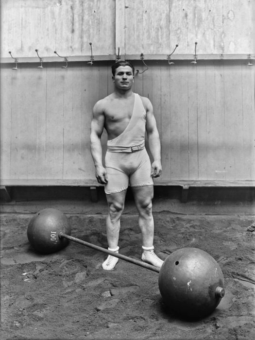 Fascinating Photos Of Famous People And Historical Figures (23 pics) Fascinating Photos Of Famous People And Historical Figures (23 pics)