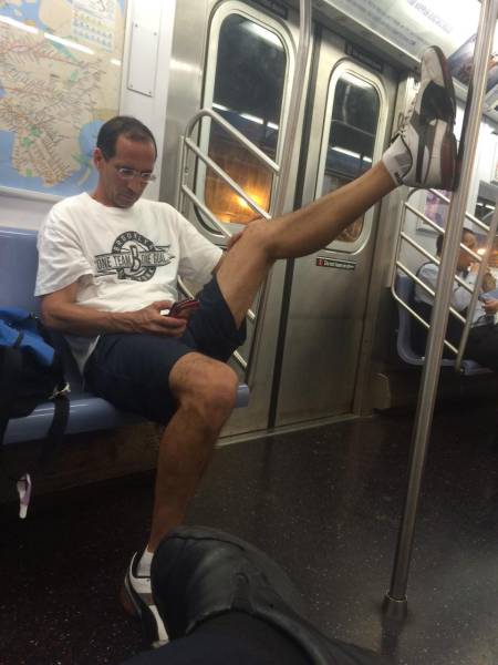 Acid Picdump (90 pics)