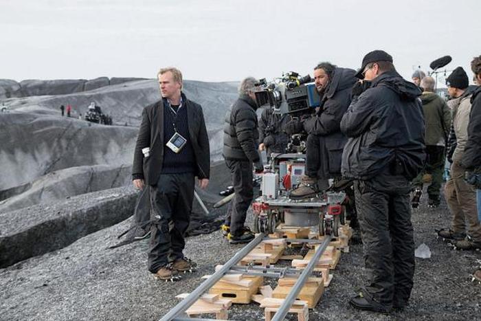 Photos That Take You Behind The Scenes Of Your Favorite Films (46 pics)