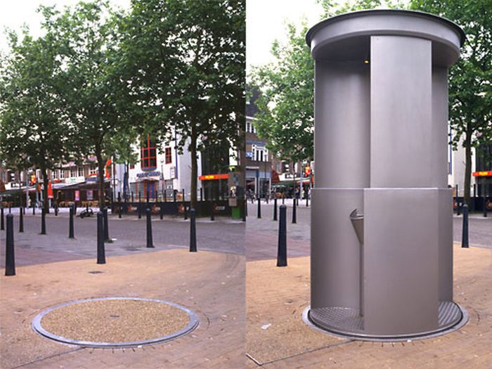 Every Country Needs One Of These Pop Up Public Toilets (2 pics)