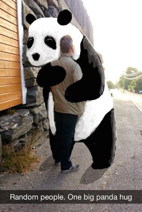 This Person Turned Random Snapchat Photos Into Real Masterpieces (20 pics)