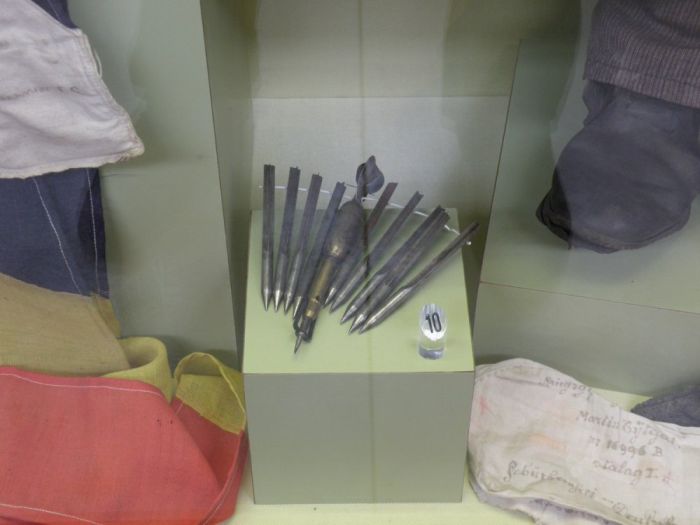 This Is What Pilots Dropped Before They Dropped Bombs  (10 pics)