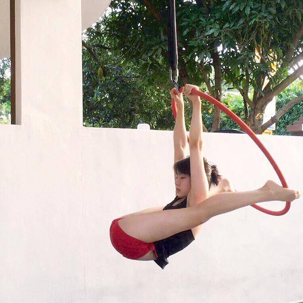 Caitlin Mayhap Is An Aerialist With Serious Skills (17 pics)
