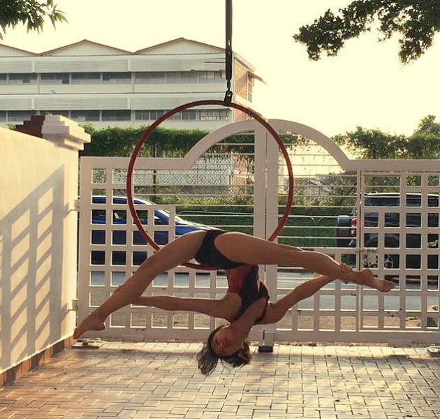 Caitlin Mayhap Is An Aerialist With Serious Skills (17 pics)