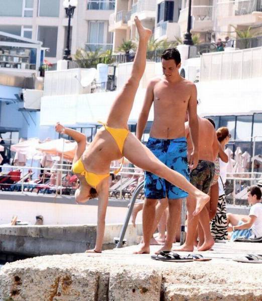 Acid Picdump (98 pics)