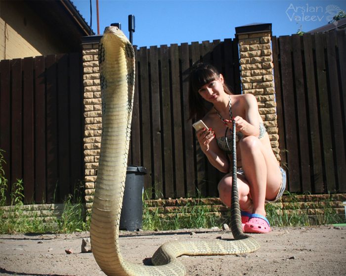 Acid Picdump (100 pics)