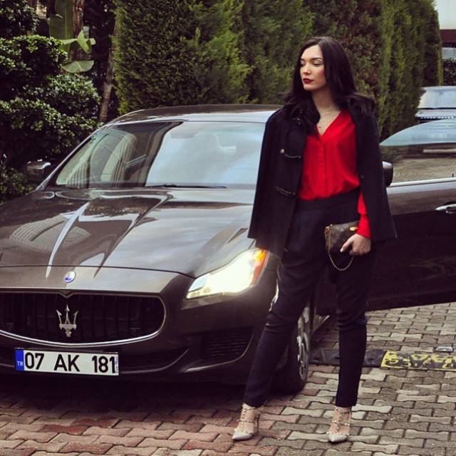 Rich Kids from Turkey (25 pics)