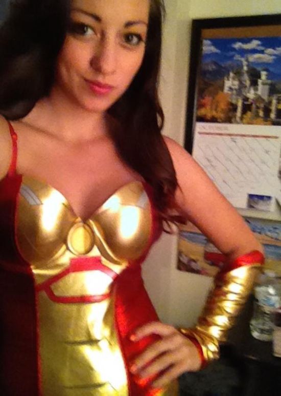 Nerdy Girls Love To Show Off Their Naughty Side (34 pics)