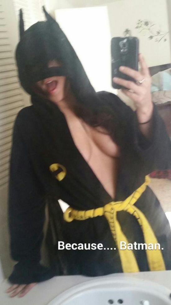 Nerdy Girls Love To Show Off Their Naughty Side (34 pics)
