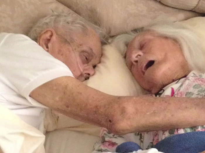 California Couple That Had Been Married For 75 Years Died In Each Other's Arms (7 pics)