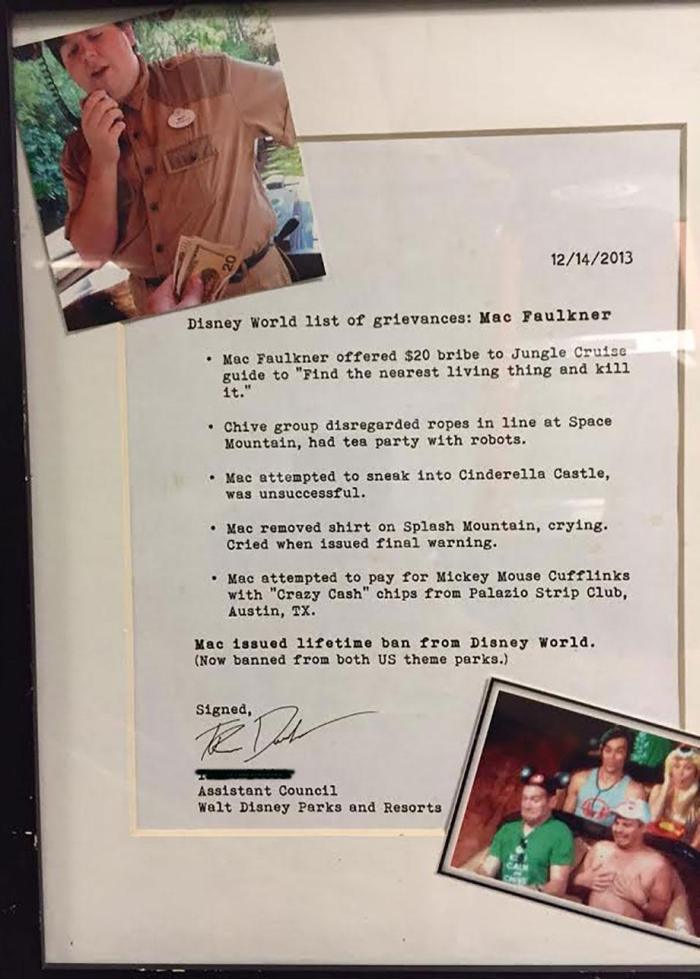 The Quickest Ways To Get Kicked Out Of Disney World (2 pics)