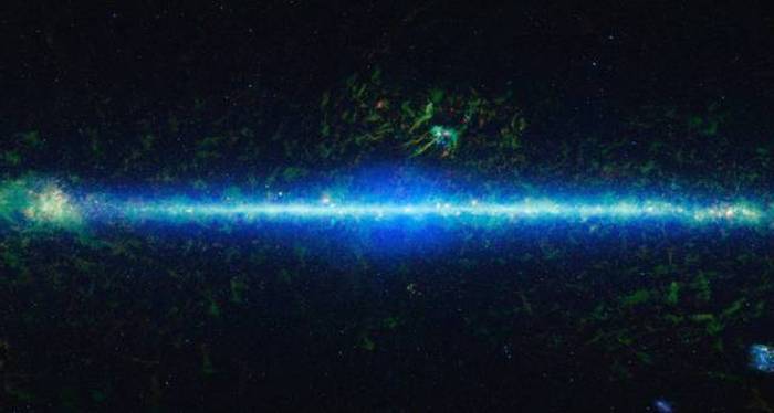 See The Milky Way Like You've Never Seen It Before (8 pics)