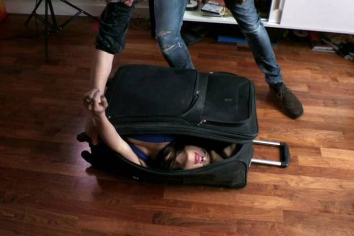 This Girl Is So Flexible That She Can Fit Herself Inside A Suitcase (19 pics)