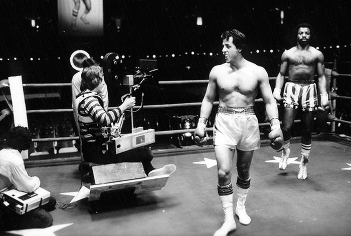 See How Famous Movies Were Made In These Candid Behind The Scenes Pictures (30 pics) See How Famous Movies Were Made In These Candid Behind The Scenes Pictures (30 pics)