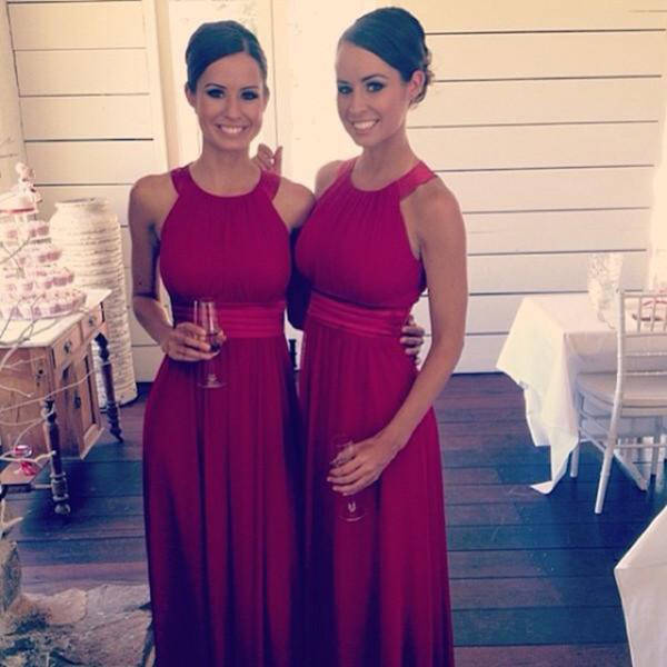 These Instagram Sisters Double The Hotness For Your Viewing Pleasure (24 pics)