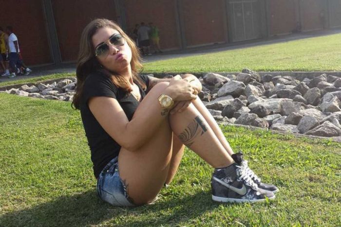 Brazilian Street Cleaner Offered Modeling Job After These Pictures Hit The Internet (14 pics)