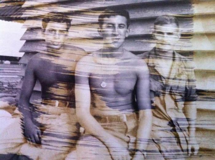 Rare Photos Of American Soldiers Relaxing In Vietnam (25 pics)