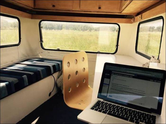 This Camper Is Perfect For Working In The Woods (8 pics)