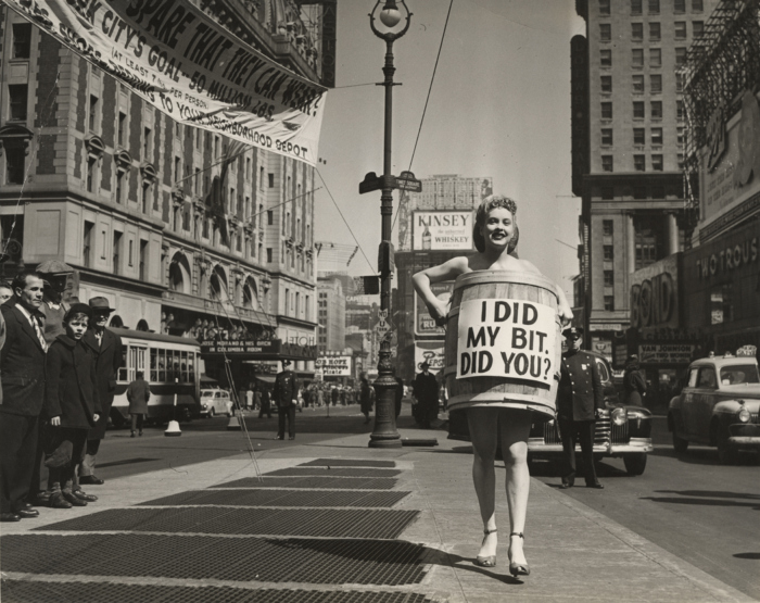 Photos That Captured Fascinating Moments And People Throughout History (21 pics)
