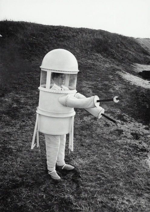 Photos That Captured Fascinating Moments And People Throughout History (21 pics)