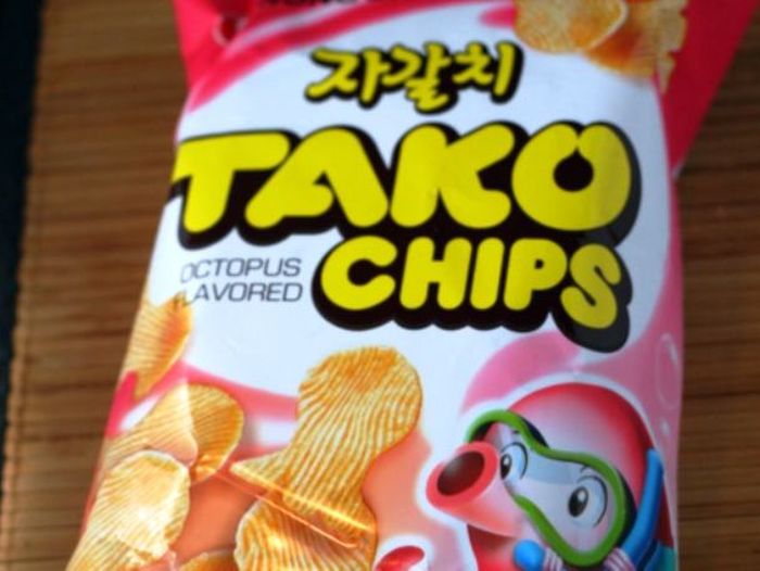 Potato Chip Flavors That Shouldn't Be Allowed To Exist (21 pics)