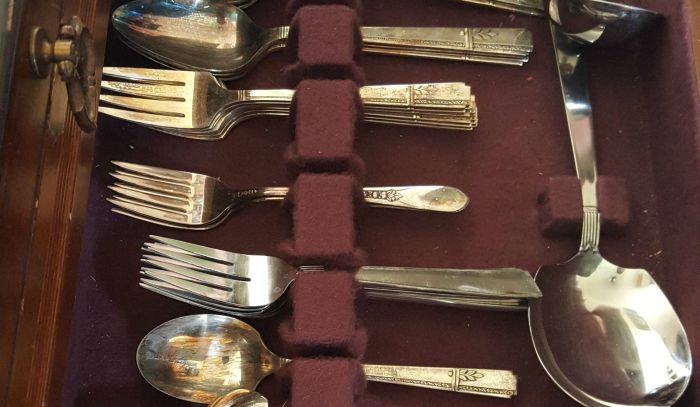 Wife Finds Something Embarrassing In Grandmother's Silverware Collection (5 pics)