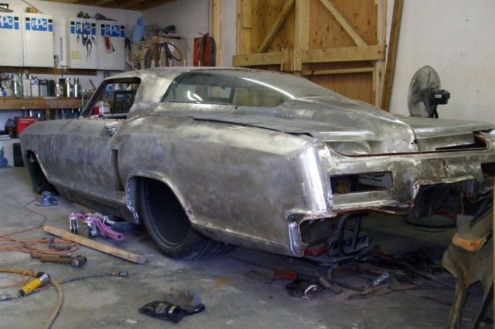 Buick Riveria Gets An Extreme Makeover (7 pics)