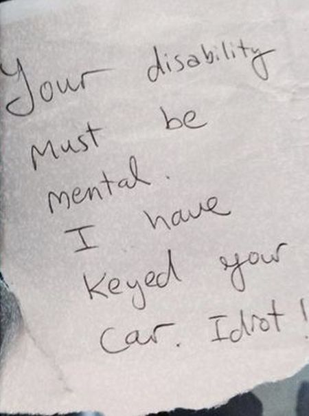 Angry Message Left On Car That Parked In The Handicapped Space (2 pics)