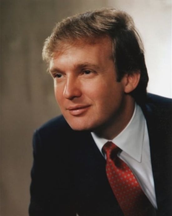 Donald Trump Has Aged Over The Years But His Hair Stays The Same (7 pics)