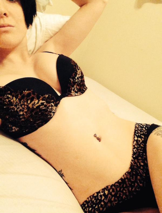 If You Had These Hot Women In Your Bed Would You Ever Want To Get Out? (39 pics)