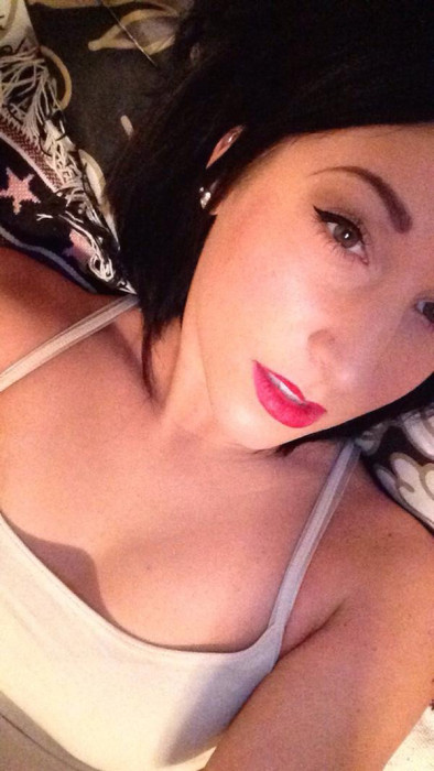 If You Had These Hot Women In Your Bed Would You Ever Want To Get Out? (39 pics)
