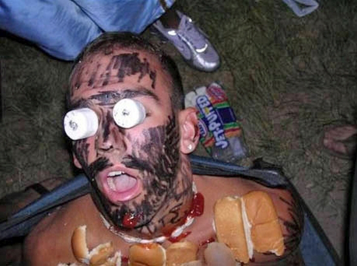 Moments In Your Life That Were Significantly Improved By Alcohol (12 pics)