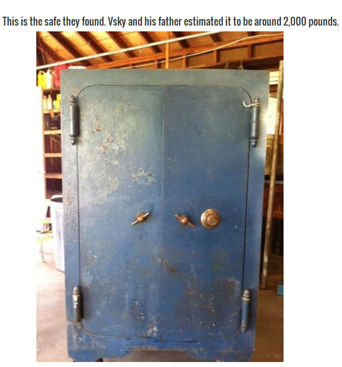 After Cracking Open Their Grandma's Safe They Found Some Serious Loot (7 pics)