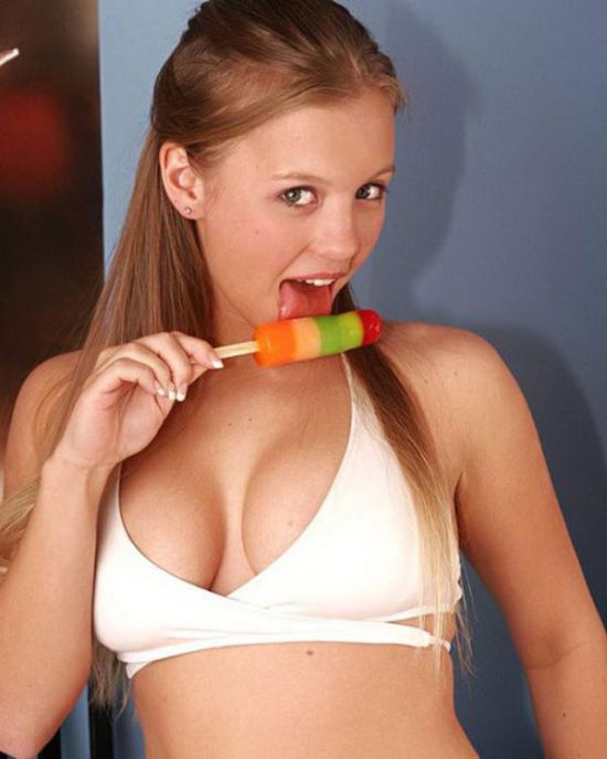 Girls So Hot That They Will Make You Melt (40 pics)