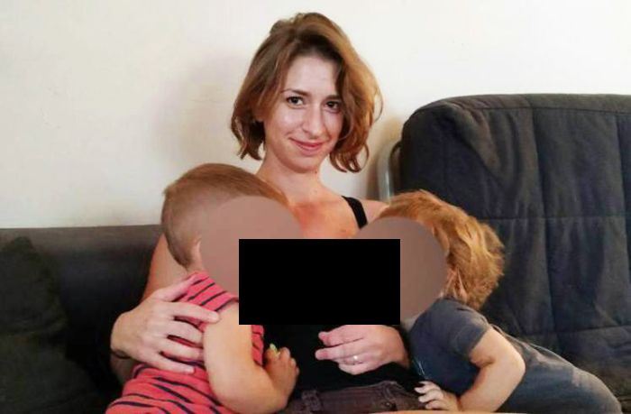 The Internet Is Freaking Out Over This Woman Breastfeeding Her Friend's Son (3 pics)