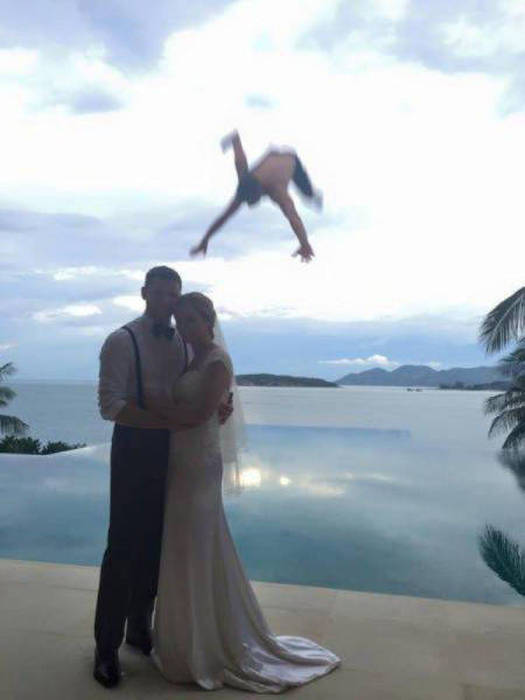 You Know Things Are Getting Crazy When (46 pics)