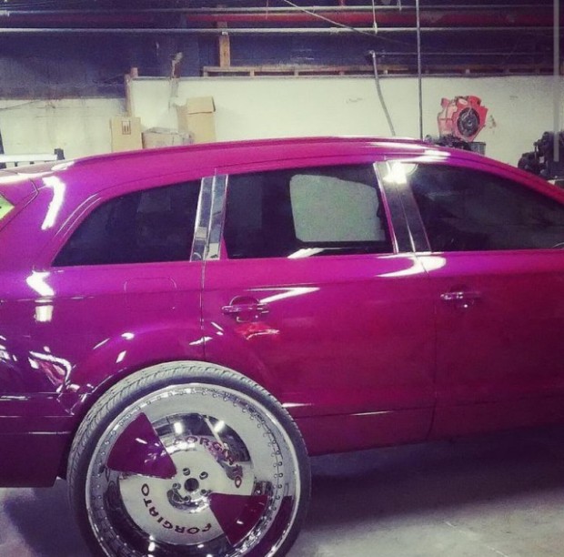 Audi Q7 Gets A Ghetto Style Makeover (5 pics)