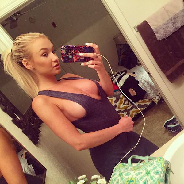 You Can't Stop These Sexy Ladies From Showing Off Their Sideboobs (57 pics)