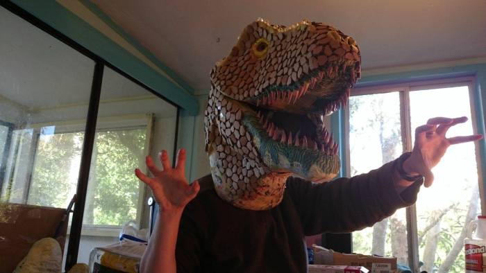 How To Make A Tyrannosaurus Rex Head At Home (10 pics)
