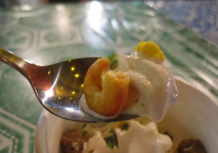 Cup Noodle Ice Cream With Shrimp And Egg Is Now Being Served In Japan (4 pics)