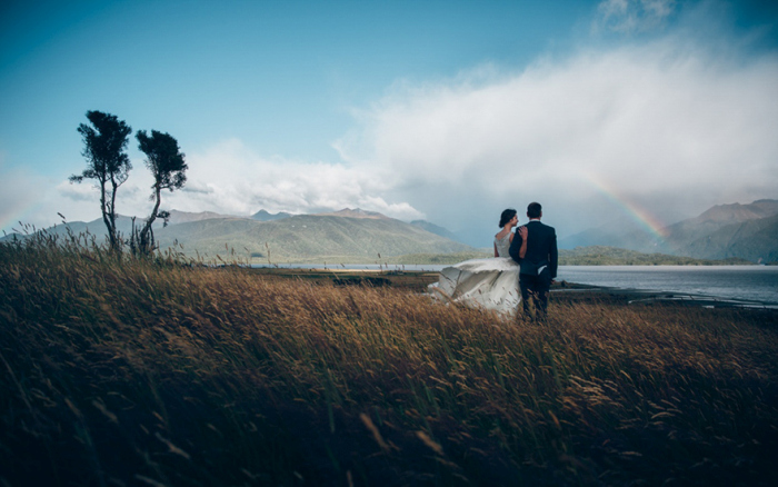 Photos Of Lovers In Stunning Locations Will Make You Want To Travel The World (40 pics)