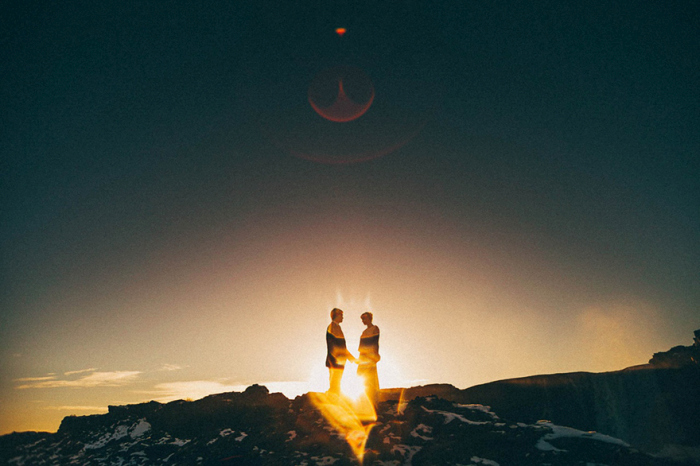 Photos Of Lovers In Stunning Locations Will Make You Want To Travel The World (40 pics)
