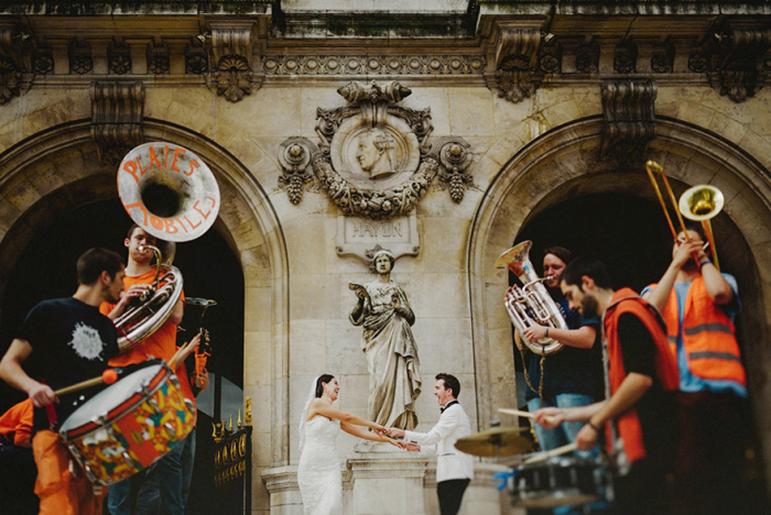 Photos Of Lovers In Stunning Locations Will Make You Want To Travel The World (40 pics)