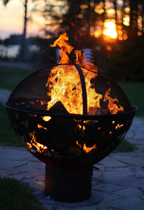 Creative Outdoor Fireplace (18 pics)