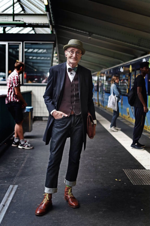 Hip Grandpa Dresses Better Than Most People Half His Age (15 pics)